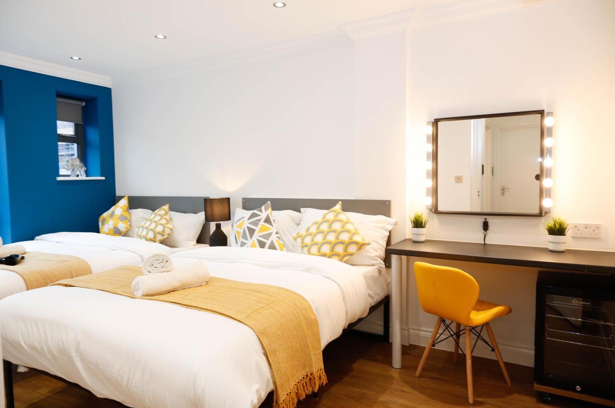 New Luxury Rooms In The Heart Of London Next To Shops, Cafes, Bars & Metro With Shared Bathrooms Eksteriør bilde