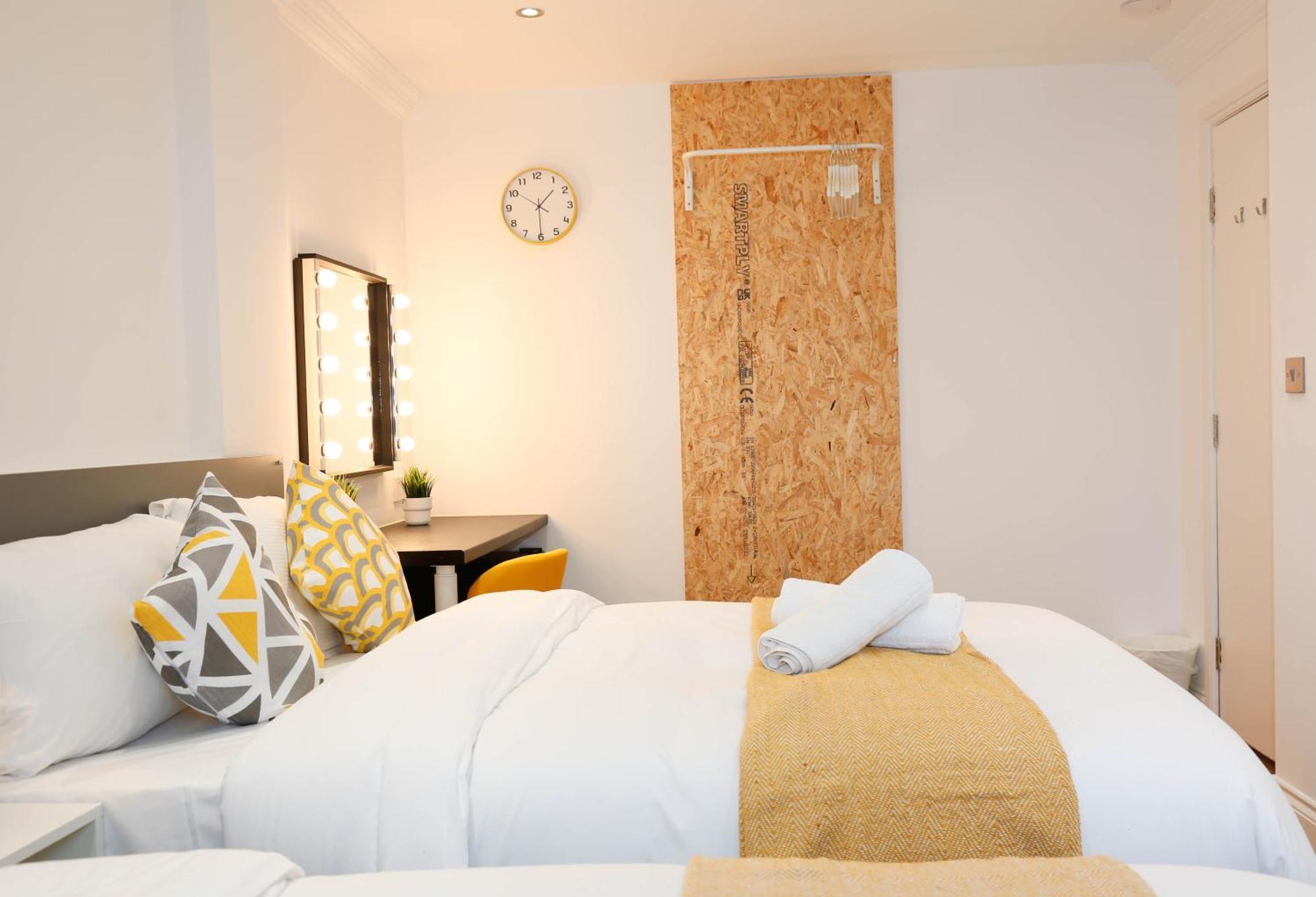 New Luxury Rooms In The Heart Of London Next To Shops, Cafes, Bars & Metro With Shared Bathrooms Eksteriør bilde