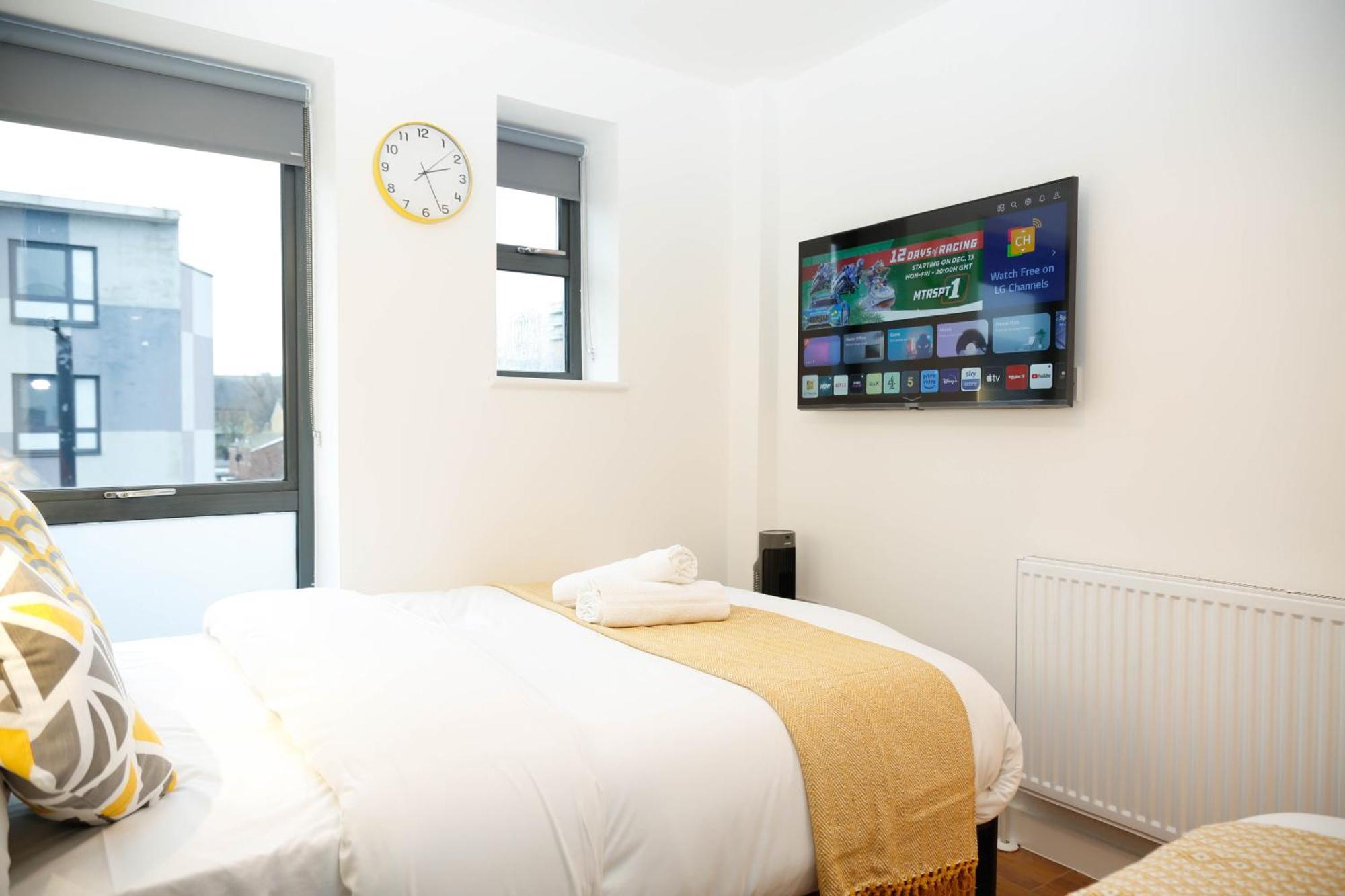 New Luxury Rooms In The Heart Of London Next To Shops, Cafes, Bars & Metro With Shared Bathrooms Eksteriør bilde