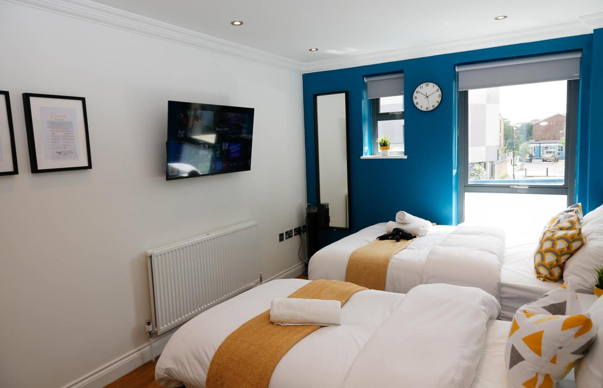 New Luxury Rooms In The Heart Of London Next To Shops, Cafes, Bars & Metro With Shared Bathrooms Eksteriør bilde