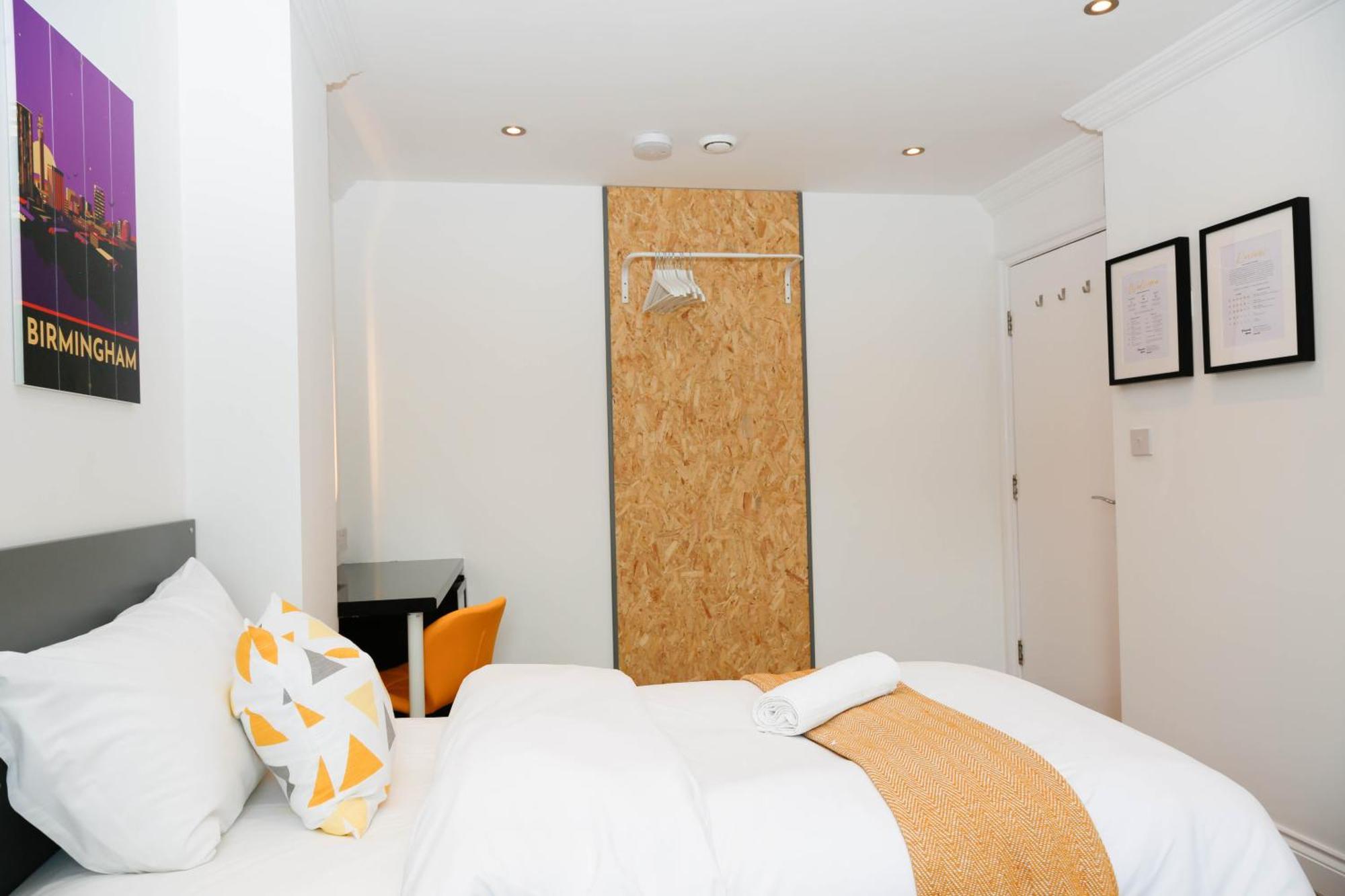 New Luxury Rooms In The Heart Of London Next To Shops, Cafes, Bars & Metro With Shared Bathrooms Eksteriør bilde